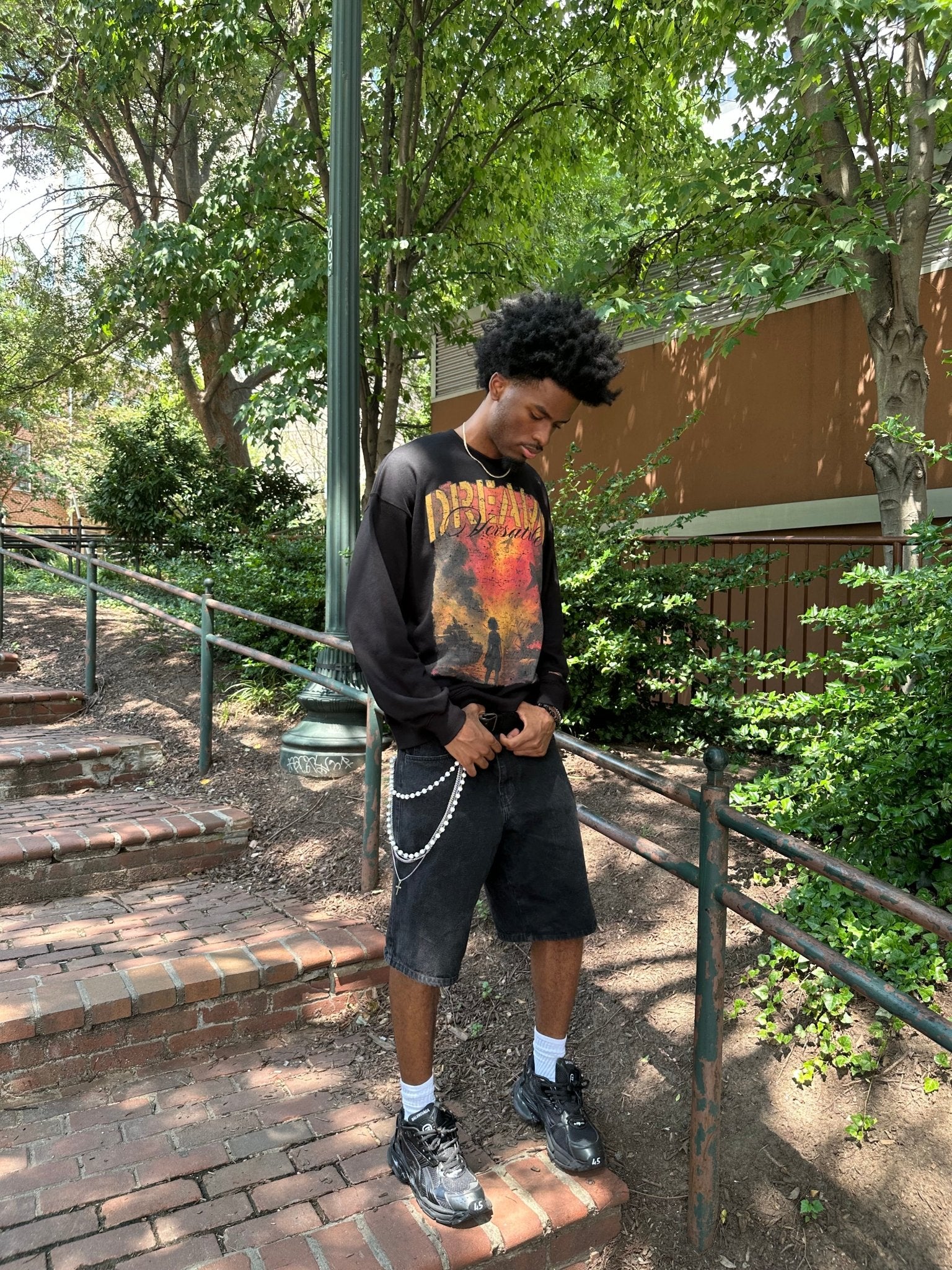 "Dreams" Longsleeve - VVERSATILE